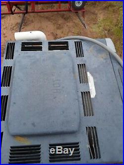 Item 009235 Raypak propane swimming pool heater model P-R406A-EP-C used works