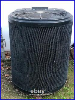 Jandy AE3000T-R Heat Pump for Pool (Black/Good Condition)