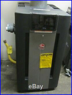 Raypak/Rheem P-M206A 200,000 BTU Gas Pool Heater EXC Shape Works Great
